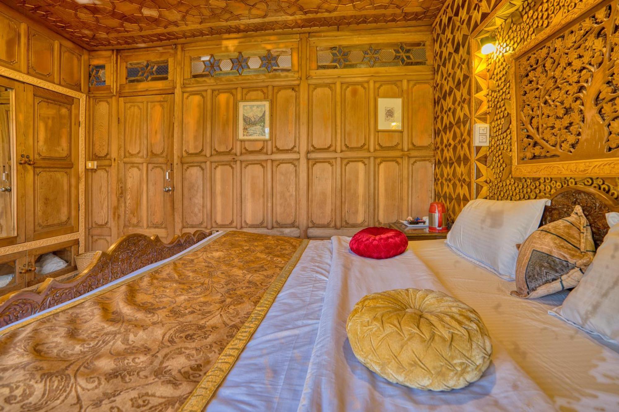 Best View Group Of Houseboats Srinagar  Exterior photo