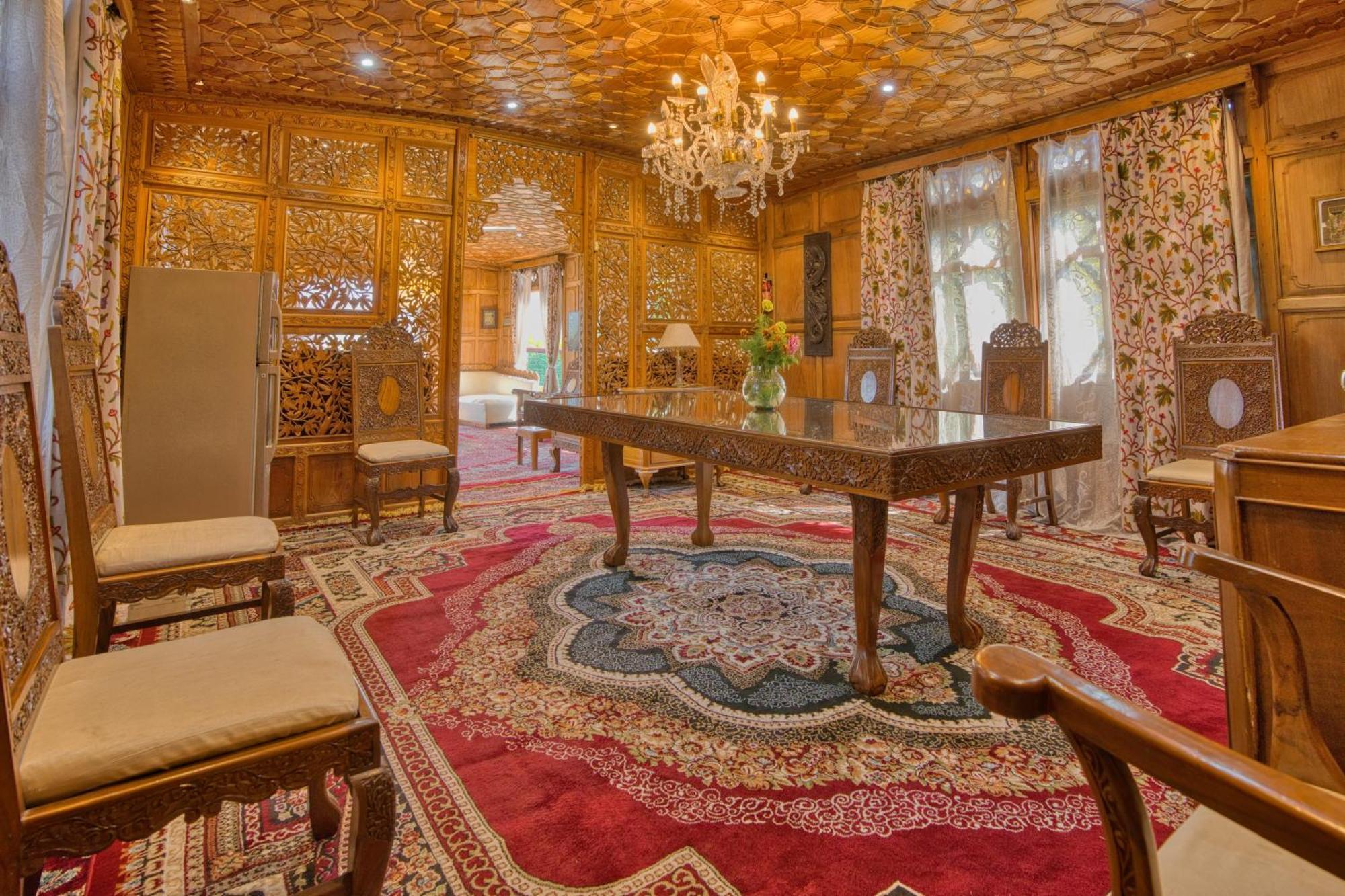 Best View Group Of Houseboats Srinagar  Exterior photo